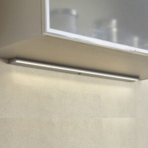 Réglette LED "WAVE" 8W 230V extra plate avec interrupteur